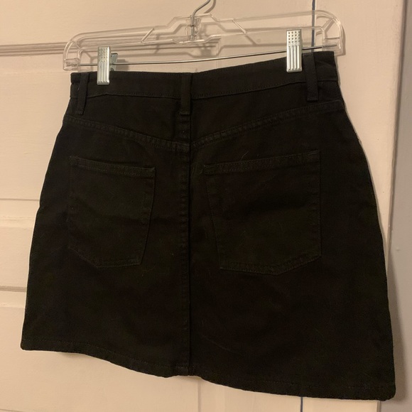 Divided Women's H&M Black Denim Skirt - Mini - Picture 5 of 5